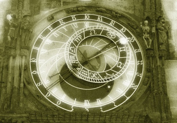 Retalls de moments a l’empara d’un Blue Monday (què collons és això?)